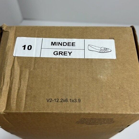 Journee Collection Mindee Grey Flat Loafers size 10 - Picture 5 of 5